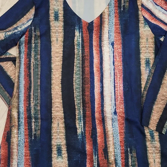 NWOT Miss Look lightweight roomy dress - Picture 3 of 3